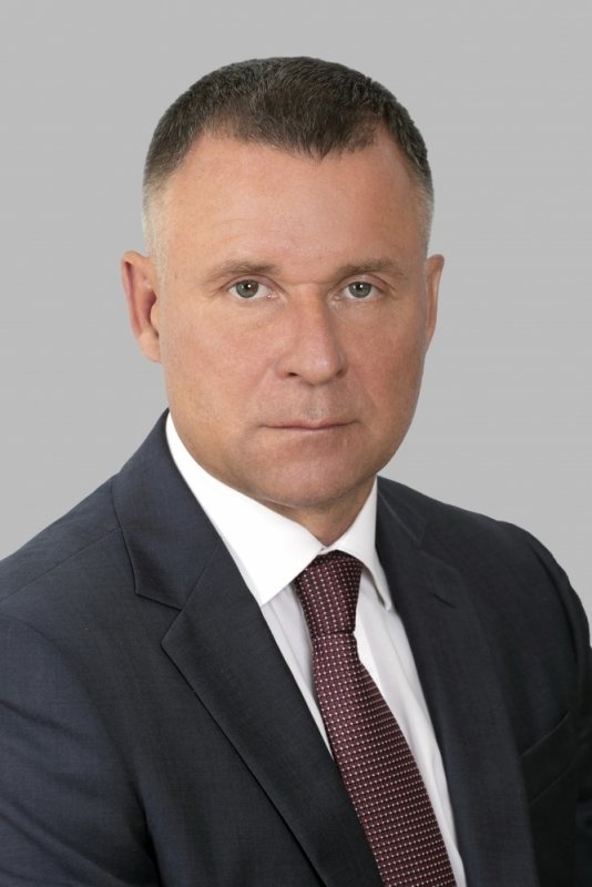 Евгений Зиничев назначен Министром Российской Федерации по делам гражданской обороны, чрезвычайным ситуациям и ликвидации последствий стихийных бедствий