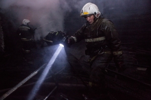 Дознаватели МЧС назвали основные признаки неисправной и пожароопасной электропроводки