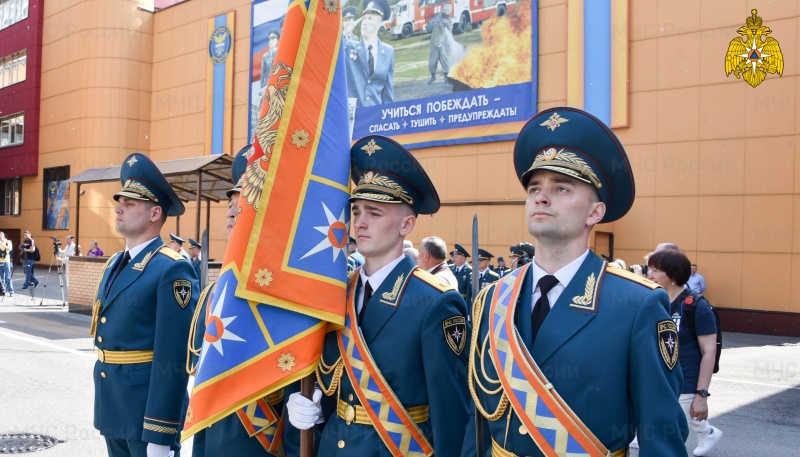 В вузах МЧС России приемная кампания продлена до середины августа